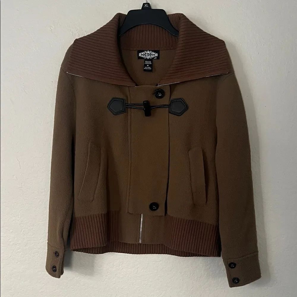 Like New! Oliver O Brown Soft Toggle Jacket Pockets Zip Up in Size M